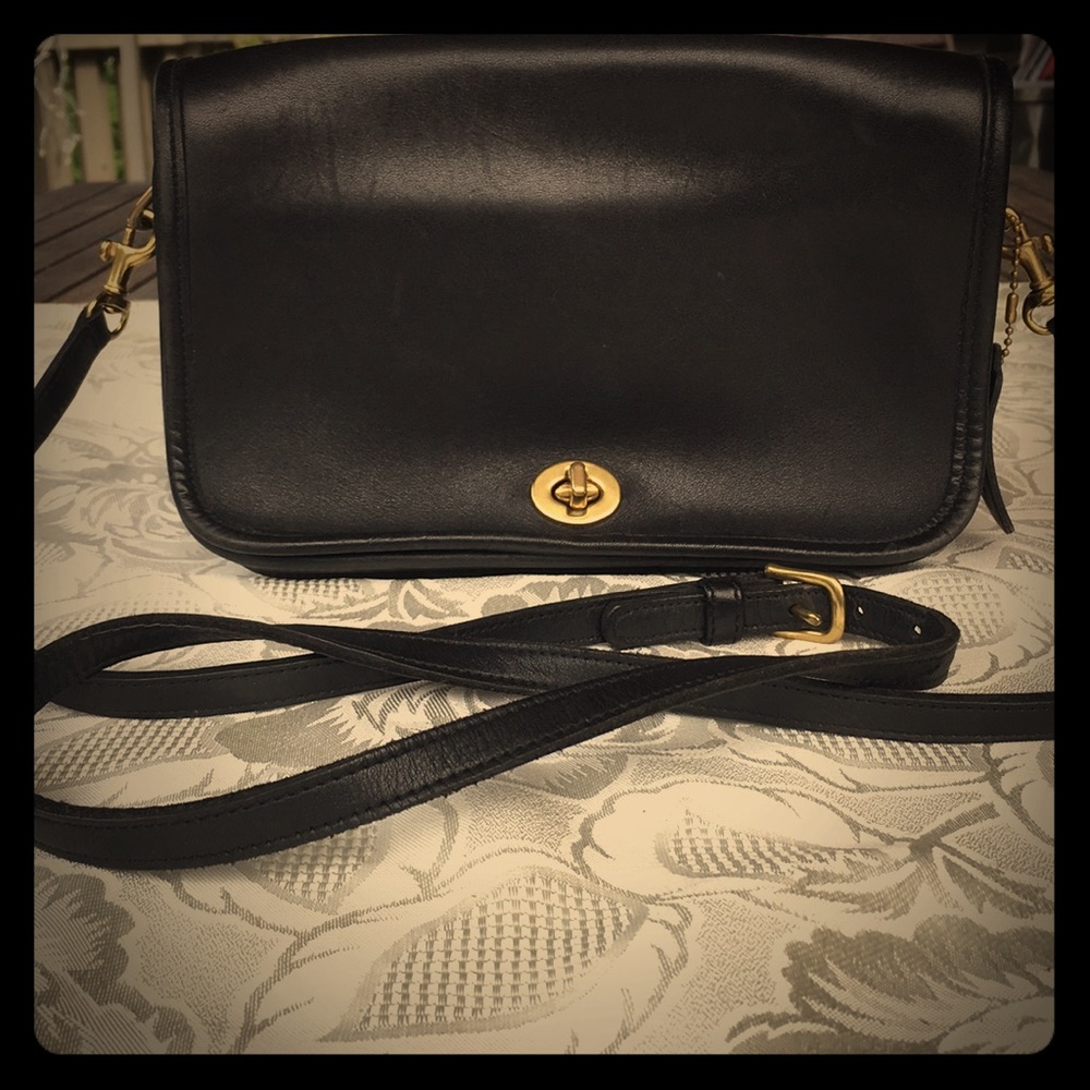 Vintage coach Penny Pocket Purse